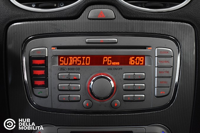 FORD Focus+ 2.0 (145CV) 5p. Bz.- GPL